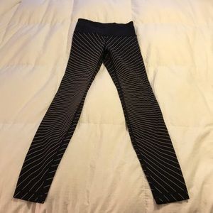 Lululemon exercise pants